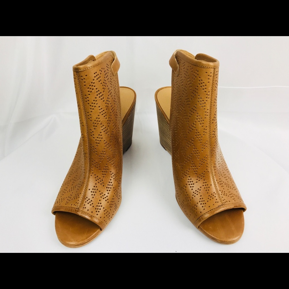 Lucky Brand Women's Shoes Sandals Tan Leather